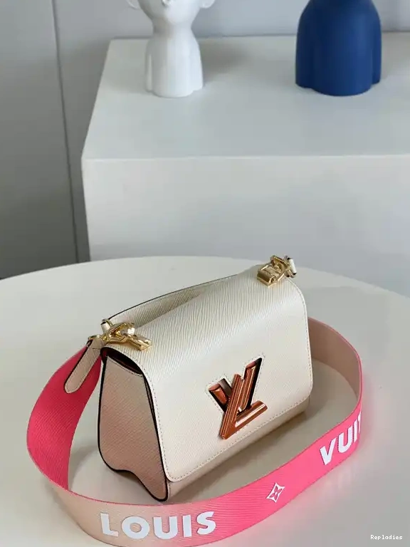 Rep ladies LOUIS VUITTON TWIST PM 0527